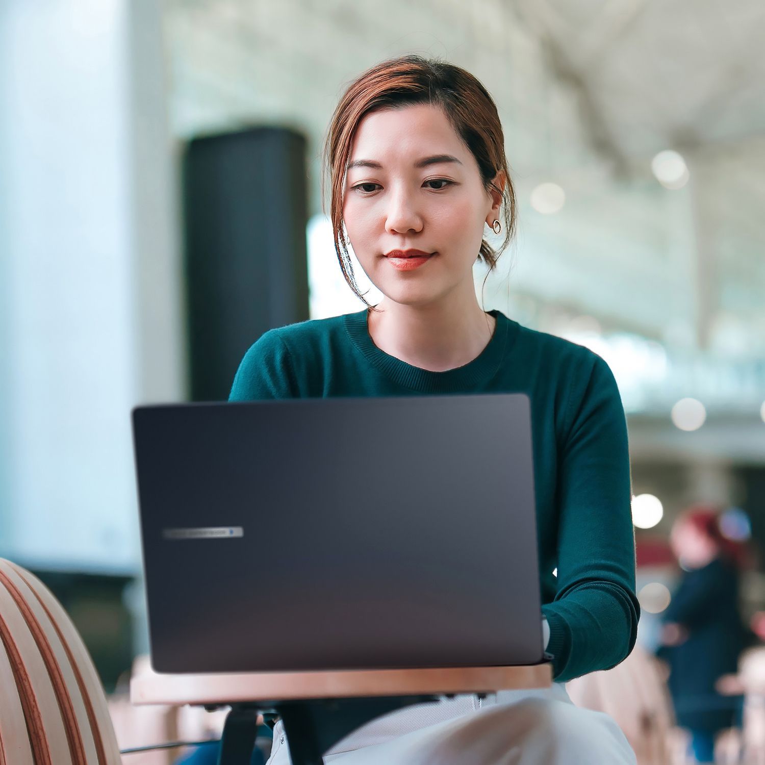 Ноутбук ASUS B3605CCA-MB0204 (90NX08N1-M007T0)